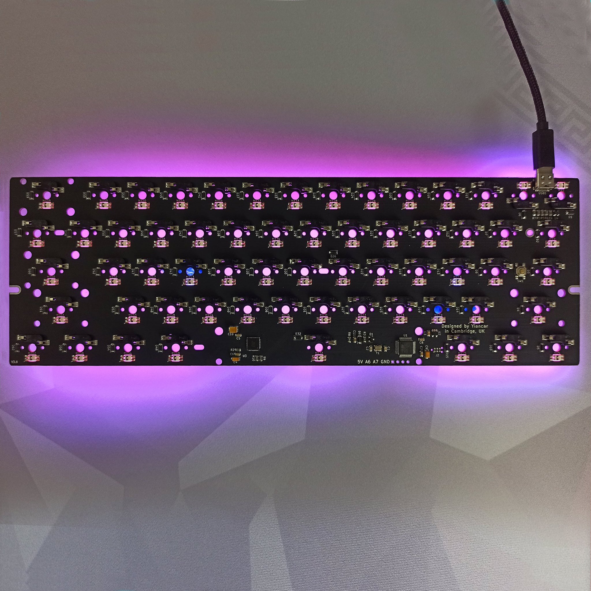 The Pink Panther RGB lightning. Swappable HS60 60% ANSI PCB board. With RGB lightning. With type C connector and 6.25u Space bar